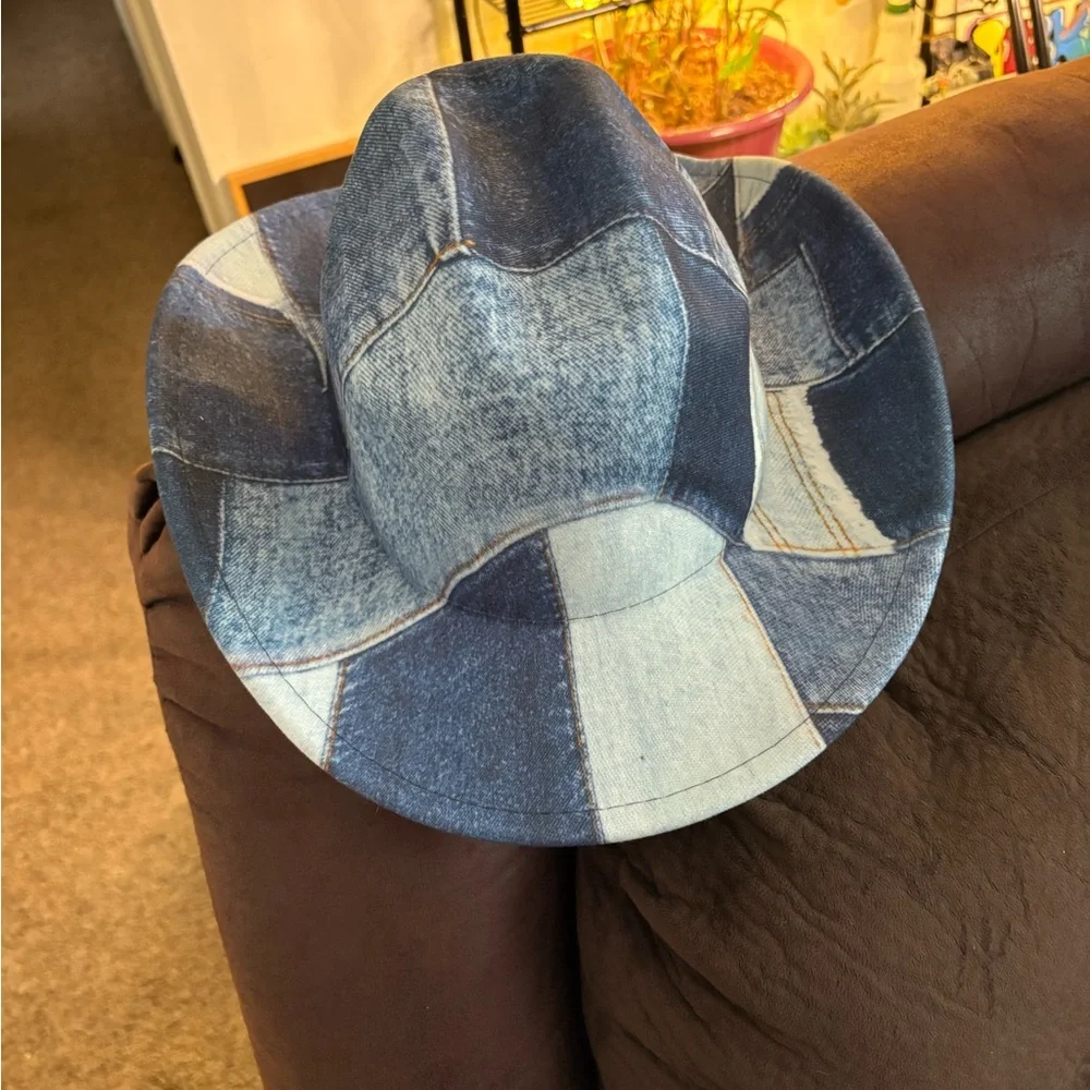 🆕Blue Patchwork Denim Cowgirl Hat. OS. NWT. - Picture 9 of 9
